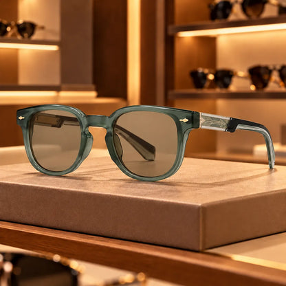 Casual Frame Sunglasses