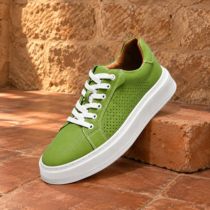 Casual Low-Top Sneakers