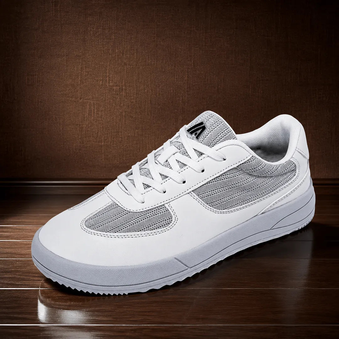 Light Mesh Sneakers